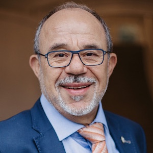 Gerd Udo Sasten