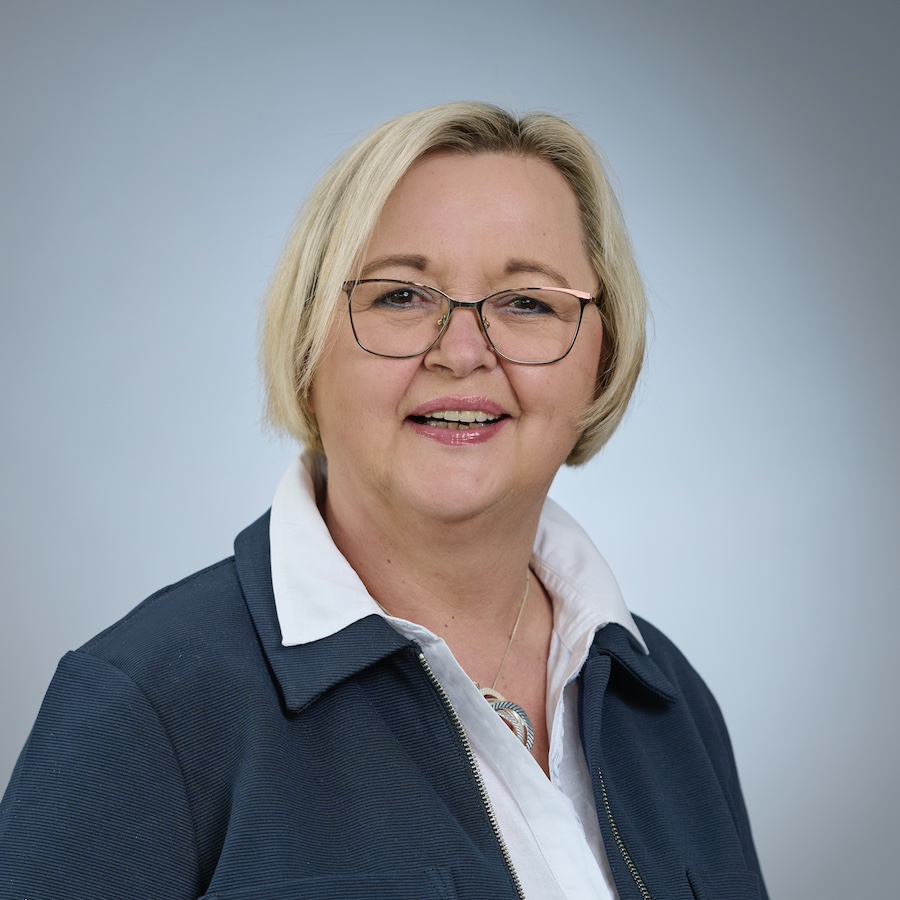  Marlies Schrder