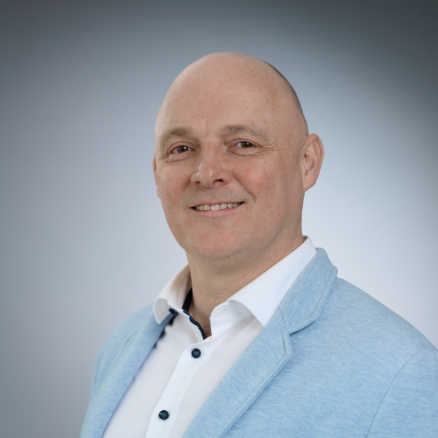  Bernhard Stahnke